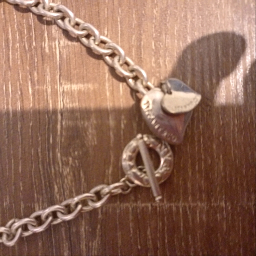 Tiffany and co Vintage sterling silver heart toggle necklace - Picture 4 of 8